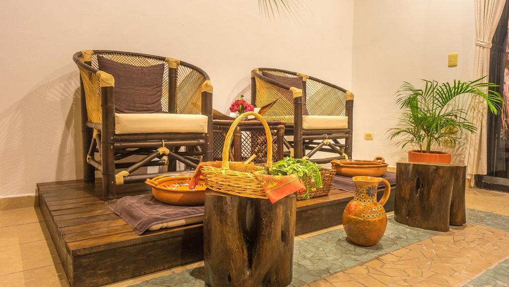 Bric Hotel & Spa Плая-дель-Кармен Экстерьер фото