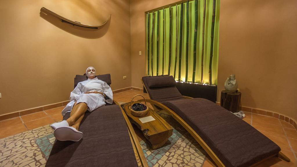 Bric Hotel & Spa Плая-дель-Кармен Экстерьер фото